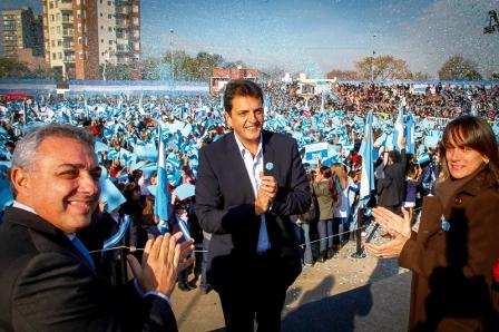Más de 6.000 alumnos de Tigre prometieron lealtad a la bandera