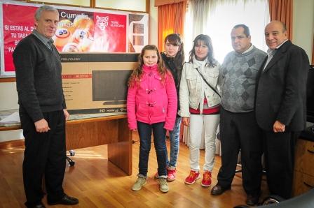 Un vecino de Ciudad de Tigre es el ganador del sorteo Si Cumplís, Ganás Un vecino de Ciudad de Tigre es el ganador del sorteo Si Cumplís, Ganás