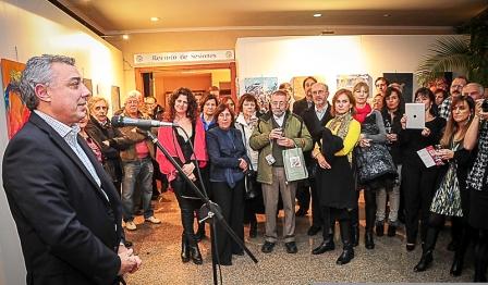 Homenaje a la democracia con una Muestra de Arte en el HCD de Tigre Homenaje a la democracia con una Muestra de Arte en el HCD de Tigre