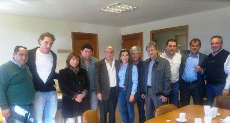 Los Ediles de la Comisión de Transporte se reunieron con los representantes de las líneas 720, 722 y 723 Los Ediles de la Comisión de Transporte se reunieron con los representantes de las líneas 720, 722 y 723