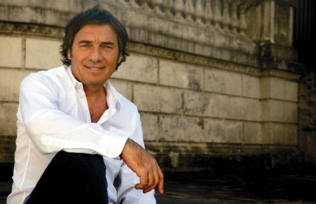 Facundo Saravia en el 100 aniversario del Club Atlético Boulogne Facundo Saravia en el 100 aniversario del Club Atlético Boulogne