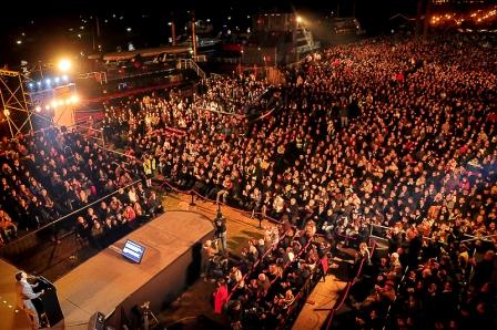 Sergio Massa lanzó su candidatura a Diputado con un multitudinario acto en Tigre Sergio Massa lanzó su candidatura a Diputado con un multitudinario acto en Tigre
