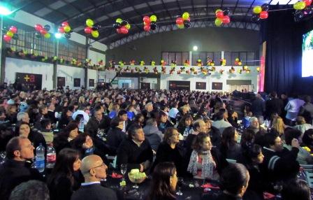 Sergio Massa participó del lanzamiento de los candidatos del Frente Renovador de Tigre Sergio Massa participó del lanzamiento de los candidatos del Frente Renovador de Tigre