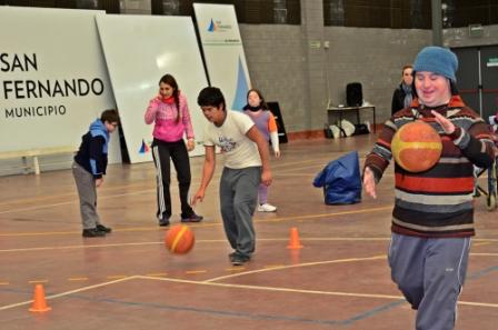 Las colonias especiales de San Fernando y Tigre compartieron una jornada recreativa