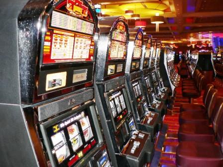 Presentaron un proyecto de ley para prohibir que se regale alcohol a los jugadores en Bingos y Casinos