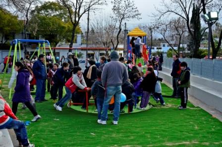 San Fernando inauguró la Plaza Santa Lucía en el barrio Fate San Fernando inauguró la Plaza Santa Lucía en el barrio Fate
