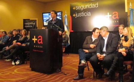 El primer candidato a diputado nacional del Frente Renovador, Sergio Massa, presentó las medidas legislativas de seguridad El primer candidato a diputado nacional del Frente Renovador, Sergio Massa, presentó las medidas legislativas de seguridad