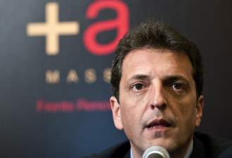 Buscan a dos prefectos por el robo a Massa Buscan a dos prefectos por el robo a Massa