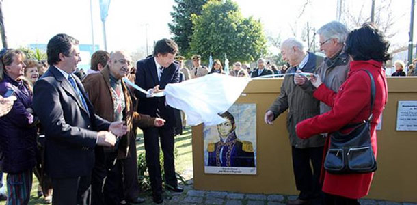 El descubrimiento del busto del Brigadier General Juan Martín de Pueyrredón El descubrimiento del busto del Brigadier General Juan Martín de Pueyrredón