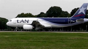 LAN podría dejar de volar en Argentina tras el pedido de desalojo de Aeroparque LAN podría dejar de volar en Argentina tras el pedido de desalojo de Aeroparque