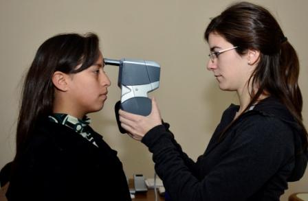 Realizan controles oftalmológicos a los niños de San Fernando