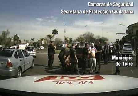 Video de la detención e de barras de Tigre armados