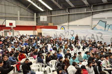Desarrollo Social organizó masivo encuentro de jóvenes en Tigre  