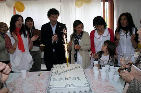 El intendente de San Isidro, Gustavo Posse, presidió esta mañana la celebración por los 50 años de la Escuela Primaria Nº 31 El intendente de San Isidro, Gustavo Posse, presidió esta mañana la celebración por los 50 años de la Escuela Primaria Nº 31