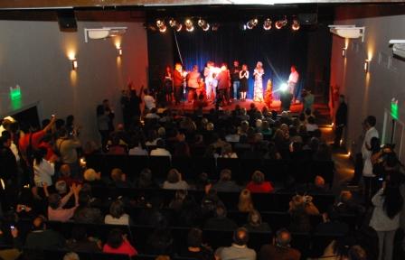 Se inauguró el nuevo Teatro Martinelli en San Fernando Se inauguró el nuevo Teatro Martinelli en San Fernando