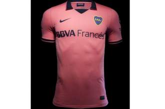Si Boca se viste de rosa, la AFA multará al club Si Boca se viste de rosa, la AFA multará al club