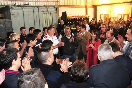 El cuartel de bomberos de Don Torcuato ya tiene nuevas autoridades El cuartel de bomberos de Don Torcuato ya tiene nuevas autoridades