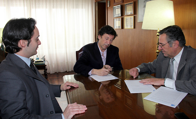 San Isidro firmó un convenio con la Universidad Católica de Santiago del Estero San Isidro firmó un convenio con la Universidad Católica de Santiago del Estero