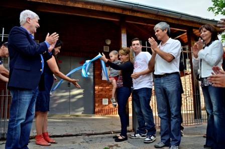 Luis Andreotti reinauguró el Centro de Salud María Isabel Luis Andreotti reinauguró el Centro de Salud María Isabel