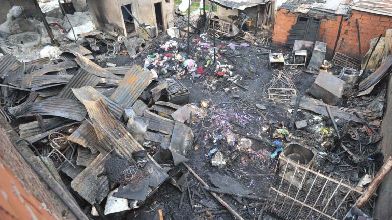Un incendio destruyó a cinco domicilios en Boulogne