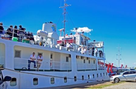 Se presentó el Barco Arenero “Hernandarias”, en San Fernando Se presentó el Barco Arenero “Hernandarias”, en San Fernando
