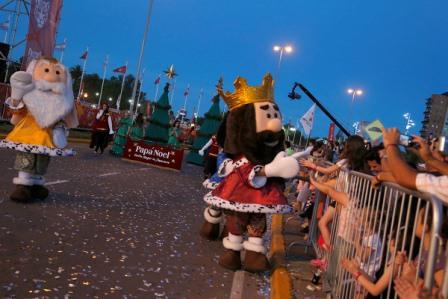 Alparamis realizó en Tigre su tradicional desfilenavideño Alparamis realizó en Tigre su tradicional desfilenavideño