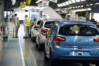 Importadores de autos advierten que se cae el mercado Importadores de autos advierten que se cae el mercado