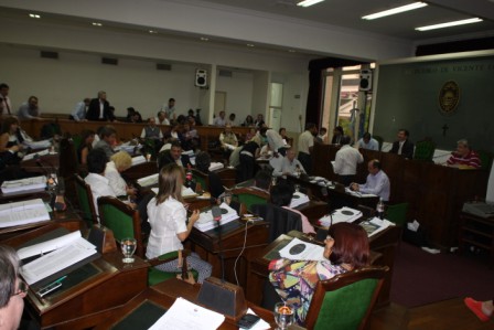 Los concejales de Vicente López aprobaron el presupuesto 2014, enviado por el Ejecutivo Los concejales de Vicente López aprobaron el presupuesto 2014, enviado por el Ejecutivo