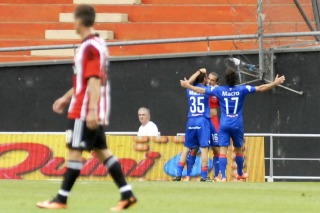 Tigre cerró el torneo con un triunfo como visitante frente a Estudiantes Tigre cerró el torneo con un triunfo como visitante frente a Estudiantes