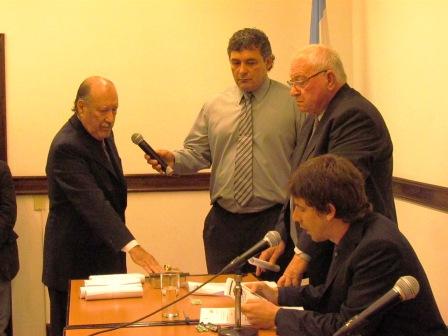 Osvaldo Amieiro jura como concejal Osvaldo Amieiro jura como concejal