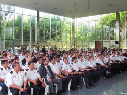 Se conmemoró el Día de la Policía bonaerense y se distinguió a los efectivos con desempeños ejemplares 