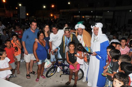Los chicos de Rincón de Milberg recibieron la visita de los Reyes Magos Los chicos de Rincón de Milberg recibieron la visita de los Reyes Magos