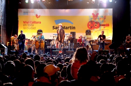 Nonpalidece deslumbró a miles de vecinos con su reggae Nonpalidece deslumbró a miles de vecinos con su reggae