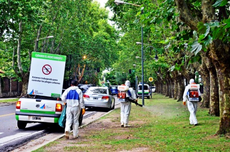 El Municipio brinda el servicio de desinfección, fumigación y desratización en todo San Fernando El Municipio brinda el servicio de desinfección, fumigación y desratización en todo San Fernando