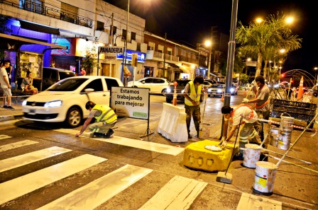 Continúan sin pausa los trabajos de pintura vial en San Fernando Continúan sin pausa los trabajos de pintura vial en San Fernando