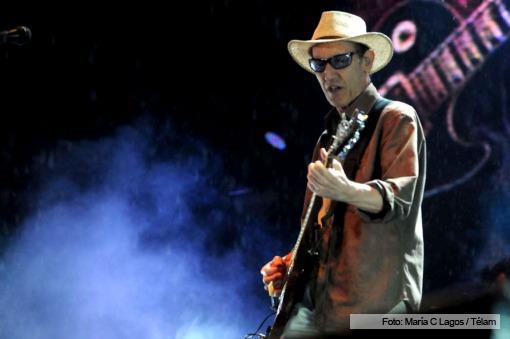 Charly, Skay y los IKV abrieron a lo grande el Cosquín Rock 2014 Charly, Skay y los IKV abrieron a lo grande el Cosquín Rock 2014