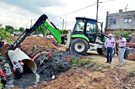 San Fernando avanza con el entubamiento del zanjón Charlín San Fernando avanza con el entubamiento del zanjón Charlín