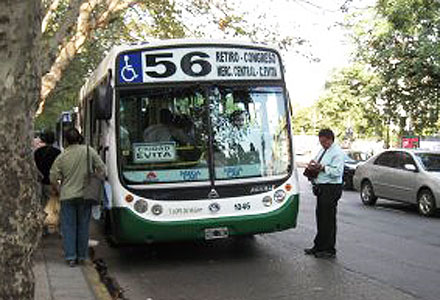 Gremios del transporte anuncian paro nacional para el 31 de marzo Gremios del transporte anuncian paro nacional para el 31 de marzo