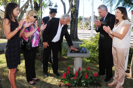 Tigre homenajeó a Carolina Aló. Tigre homenajeó a Carolina Aló.
