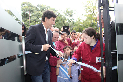 Posse inauguró la nueva delegación municipal de Villa Adelina Posse inauguró la nueva delegación municipal de Villa Adelina