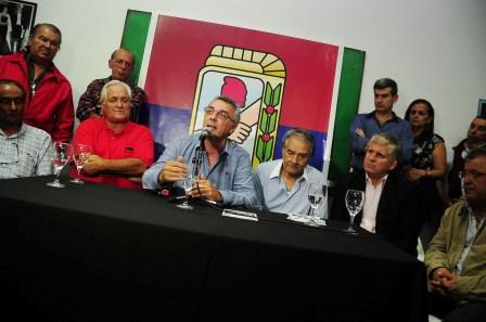 Emotivo homenaje del PJ Tigre al ex intendente Néstor  Pozzi