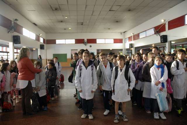 Comenzaron las clases en Buenos Aires tras el acuerdo salarial docente Comenzaron las clases en Buenos Aires tras el acuerdo salarial docente