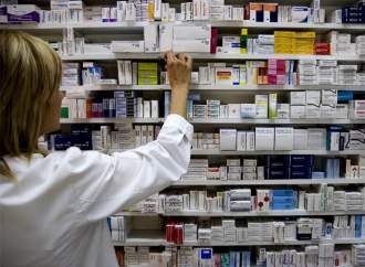 La mitad de las personas que consumieron medicamentos en el último año se automedica