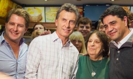 Macri convocó a “movilizarse” contra el desplazamiento de Cabral Macri convocó a “movilizarse” contra el desplazamiento de Cabral
