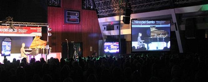 Horacio Lavandera en “El Camino del Santo” en San Isidro 