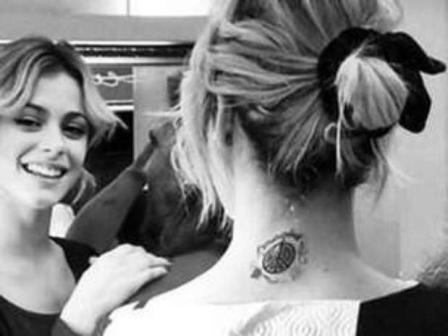 Martina Stoessel confirmó que se separó de Peter Lanzani Martina Stoessel confirmó que se separó de Peter Lanzani