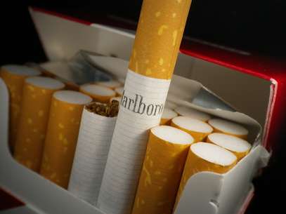 El Gobierno redujo del 21 al 7% el impuesto adicional sobre el precio de los cigarrillos