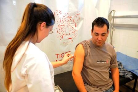 Tigre lanza una campaña de vacunación en el distrito Tigre lanza una campaña de vacunación en el distrito