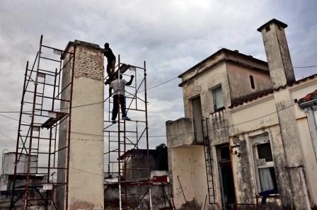 Evalúan declarar en emergencia edilicia al edificio de la EGB José Gervasio Artigas de San Fernando Evalúan declarar en emergencia edilicia al edificio de la EGB José Gervasio Artigas de San Fernando