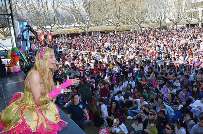 San Isidro festejó el día del niño con un multitudinario show de Panam